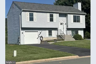 112 Nottingham Court, Front Royal, VA 22630 - Photo 2
