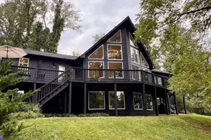 92 High Knob Rd, Front Royal, VA 22630 - Photo 2