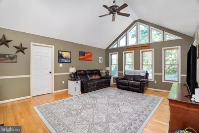 101 Blue Valley Road, Linden, VA 22642 - Photo 8