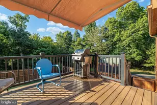 101 Blue Valley Rd, Linden, VA 22642 - Photo 16