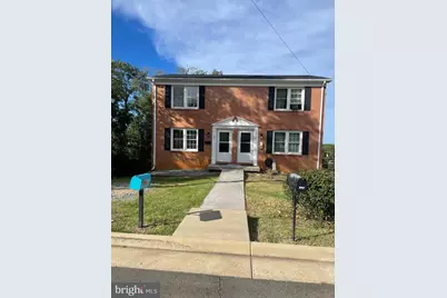 102 Steele Avenue, Front Royal, VA 22630 - Photo 2