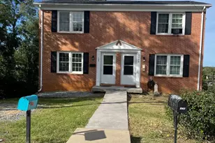102 Steele Ave, Front Royal, VA 22630 - Photo 2