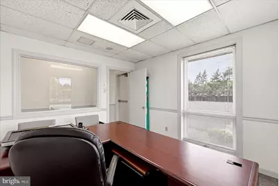 508 N Commerce Avenue, Front Royal, VA 22630 - Photo 28