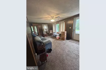 208 E 16th Street, Front Royal, VA 22630 - Photo 4