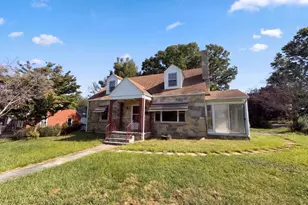 38 S Marshall St, Front Royal, VA 22630 - Photo 1