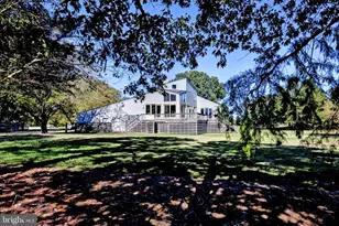102 Tue Marsh Ln, Yorktown, VA 23692 - Photo 44