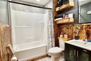 22 Mountain View St, Petersburg, WV 26847 - Photo 36