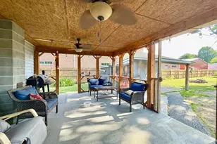 22 Mountain View St, Petersburg, WV 26847 - Photo 16