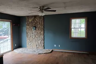 64 Sunburst Locust Dr, Mount Storm, WV 26739 - Photo 4