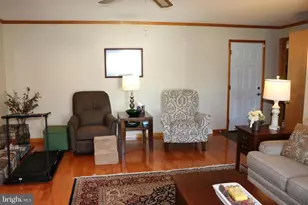 103 Trenton St, Petersburg, WV 26847 - Photo 32