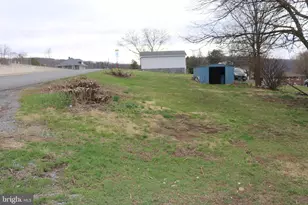 216 N Main St, Petersburg, WV 26847 - Photo 24