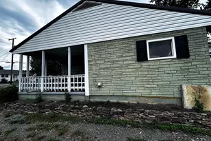 105 Judy St, Petersburg, WV 26847 - Photo 8