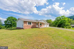 162 Stratus Dr, Cabins, WV 26855 - Photo 4
