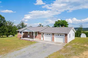 162 Stratus Dr, Cabins, WV 26855 - Photo 2