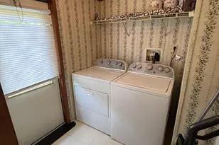 58 Creek St, Petersburg, WV 26847 - Photo 8