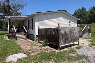 58 Creek St, Petersburg, WV 26847 - Photo 2