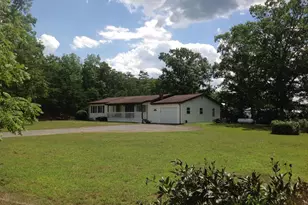 479 Frosty Hollow Rd, Moorefield, WV 26836 - Photo 1