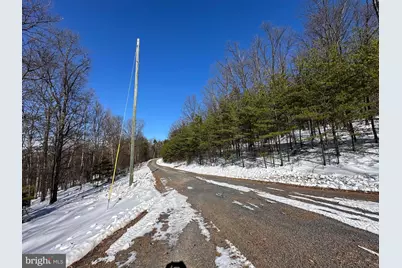 294 Ashton Woods, Moorefield, WV 26836 - Photo 14