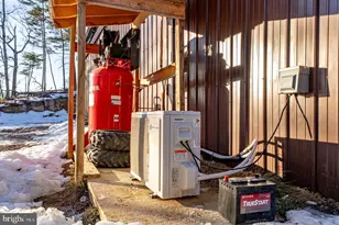 147 Bear Rdg Ln, Milam, WV 26838 - Photo 64