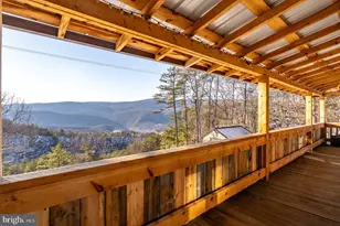 147 Bear Rdg Ln, Milam, WV 26838 - Photo 24