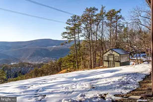 147 Bear Rdg Ln, Milam, WV 26838 - Photo 70