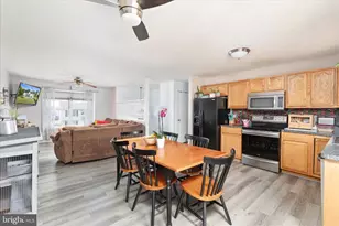 125 Mulberry Ln, Wardensville, WV 26851 - Photo 8