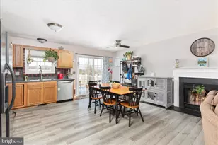 125 Mulberry Ln, Wardensville, WV 26851 - Photo 4