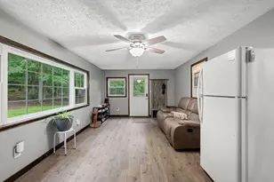 125 Ender Ave, Moorefield, WV 26836 - Photo 8