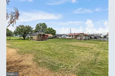 207 Clements Street, Moorefield, WV 26836 - Photo 36