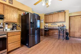 207 Clements St, Moorefield, WV 26836 - Photo 18