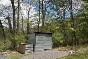 216 Walnut Dr, Moorefield, WV 26836 - Photo 6