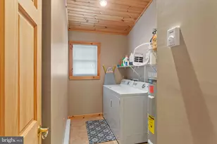 324 Mountaintop Dr, Mathias, WV 26812 - Photo 16