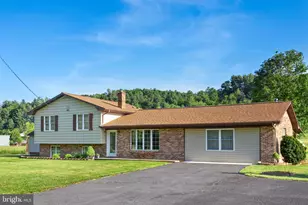 1659 Crab Run Rd, Mathias, WV 26812 - Photo 2