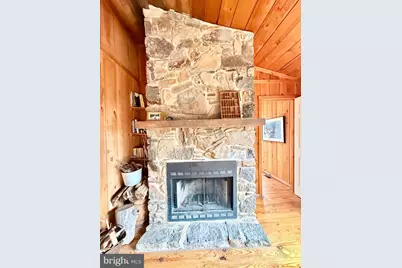 302 Valley View Road, Lost City, WV 26810 - Photo 12