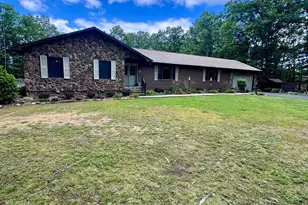 544 Summit Dr, Moorefield, WV 26836 - Photo 2