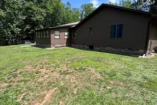544 Summit Dr, Moorefield, WV 26836 - Photo 10