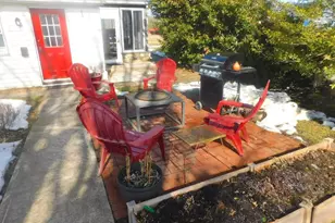 105 E Main St, Wardensville, WV 26851 - Photo 4