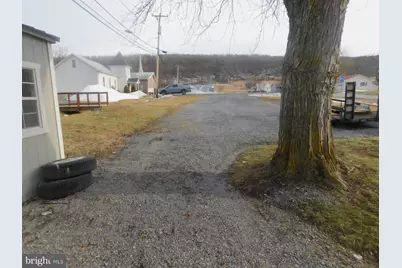 105 E Main Street, Wardensville, WV 26851 - Photo 6