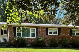 38 Oak Hill Rd, Moorefield, WV 26836 - Photo 2