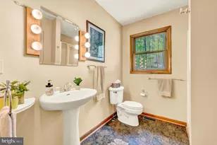 121 Pendragon Ct, Paw Paw, WV 25434 - Photo 24