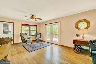 121 Pendragon Court, Paw Paw, WV 25434 - Photo 6