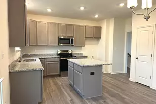 60 Cornwell, Romney, WV 26757 - Photo 4