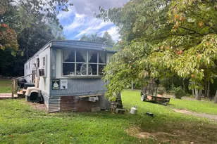 22322 Cacapon Rd, Paw Paw, WV 25434 - Photo 4