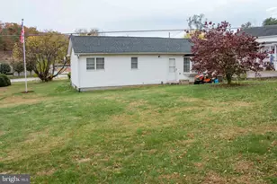 489 N Marsham St, Romney, WV 26757 - Photo 6