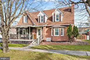 195 W Gravel Ln, Romney, WV 26757 - Photo 2