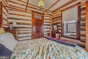 789 Kilgore Rd, Great Cacapon, WV 25422 - Photo 24