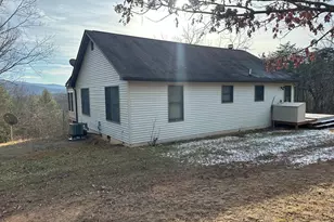 320 Cowgill Ln, Paw Paw, WV 25434 - Photo 22