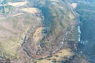 320 Cowgill Ln, Paw Paw, WV 25434 - Photo 90