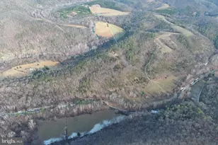 320 Cowgill Ln, Paw Paw, WV 25434 - Photo 82