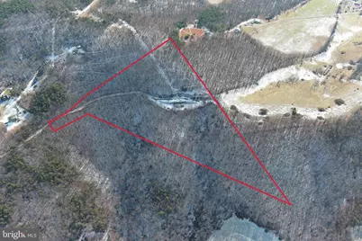 285 Dans Way, Romney, WV 26757 - Photo 2